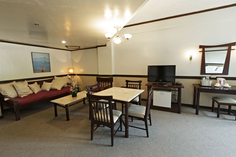 Ambassador Suite